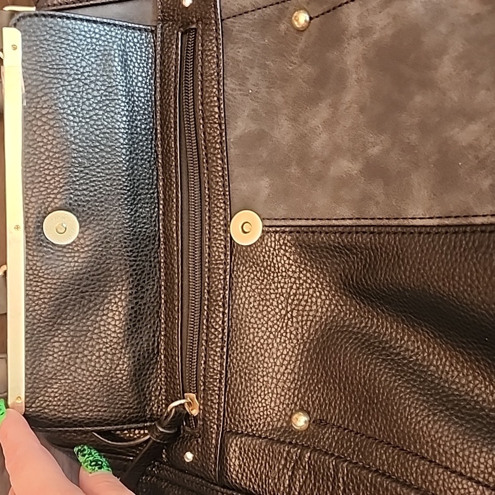 Steve Madden Elegant Black and Gray Women's Handbag - Picture 3 of 8